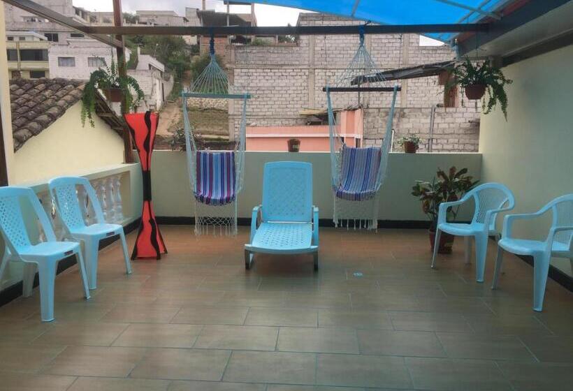패밀리 스위트, Hostal Y Complejo Recreacional La Playita De Monse