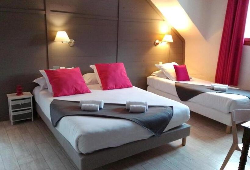 اتاق استاندارد سه نفره, Hôtel Le Belvédère