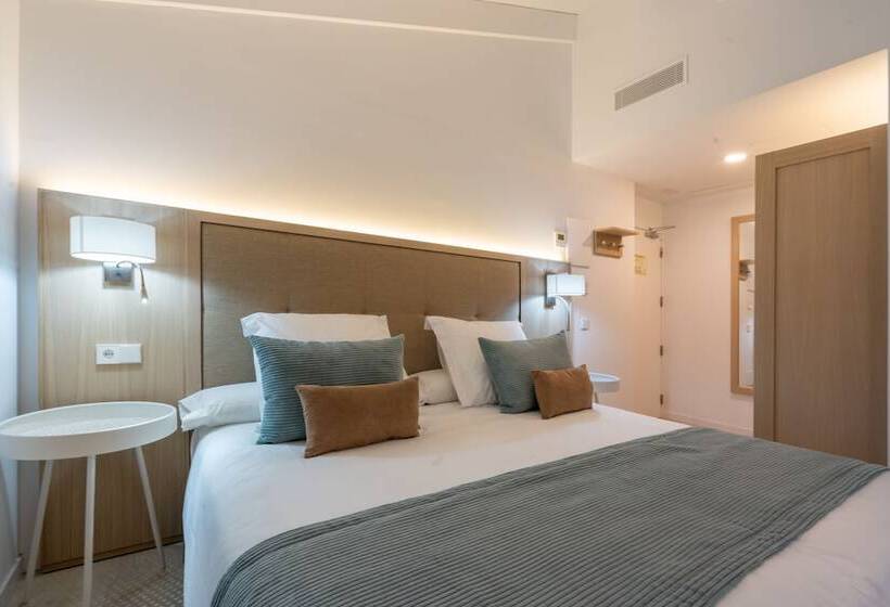 Номер Стандарт, Soller Plaza