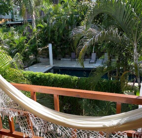 آپارتمان 1 خوابه با چشم‌انداز استخر, Ohana Villas