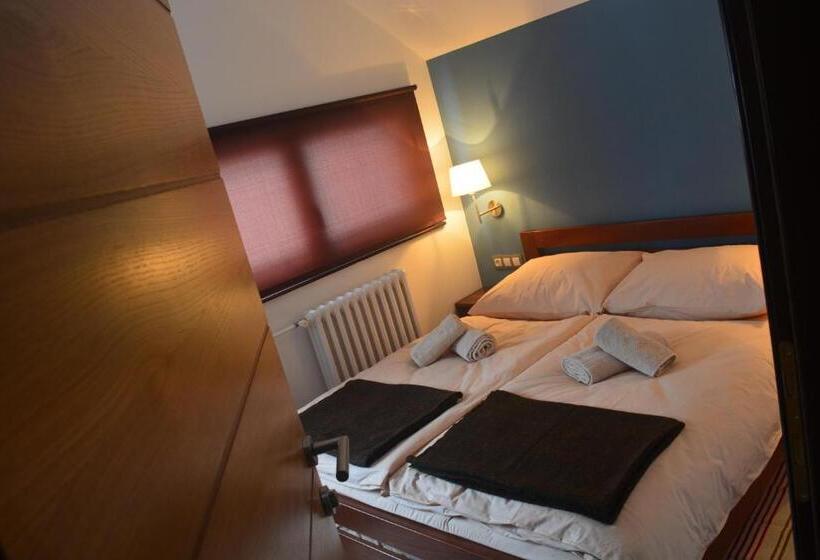 آپارتمان 2 خوابه, Guest House Zavicaj Pale