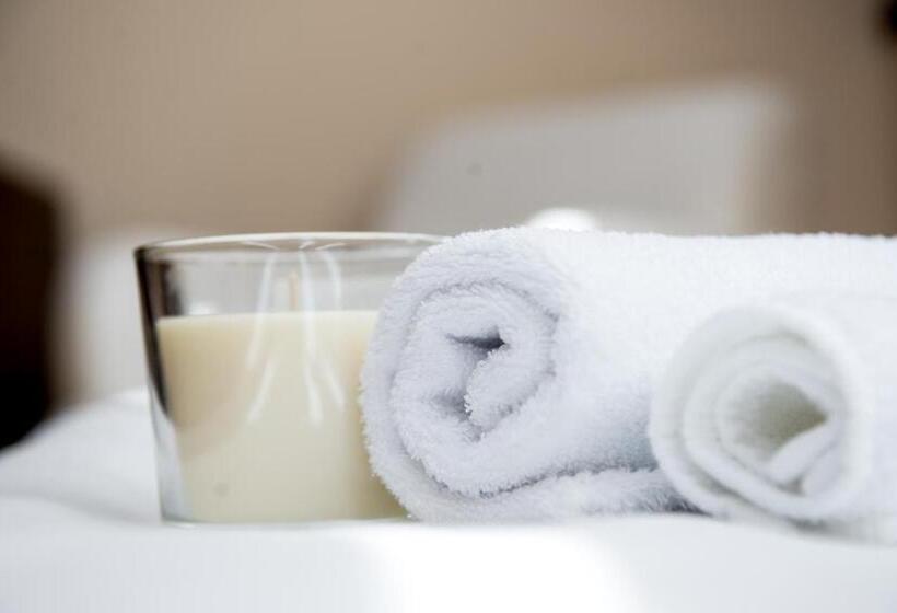 اتاق استاندارد, Luxe Stay