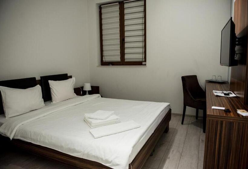 اتاق استاندارد, Luxe Stay