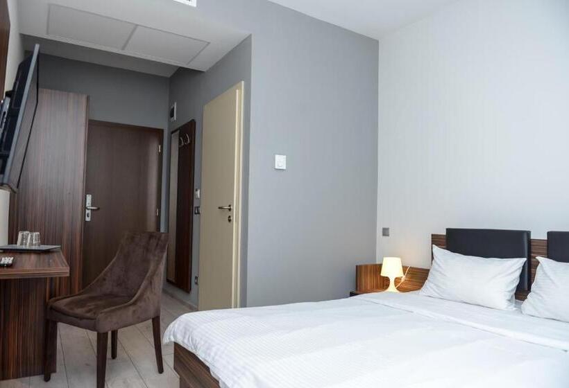 اتاق استاندارد, Luxe Stay