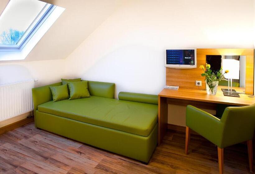 베이직 3인 룸, Gasthof Kranerwirt