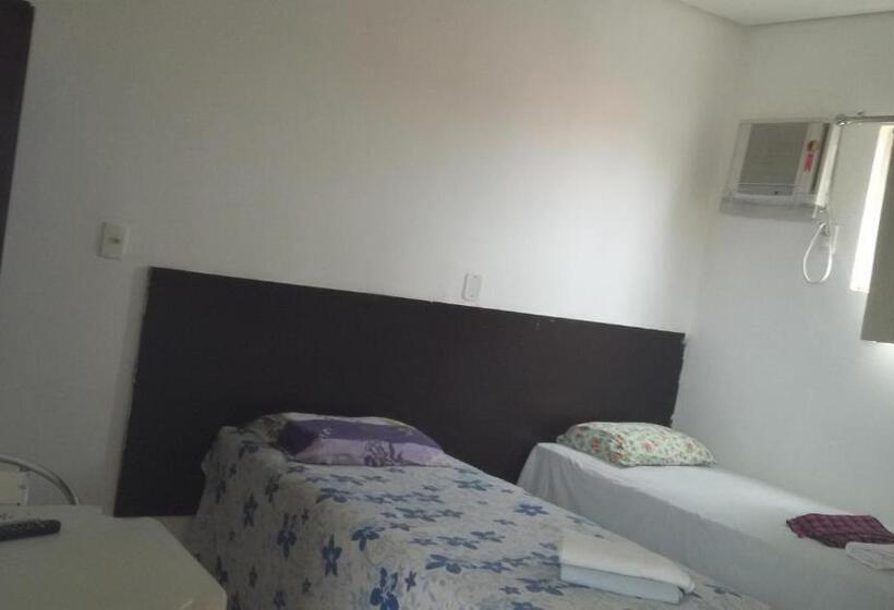 Quarto Estandar, Condomínio Center Luz