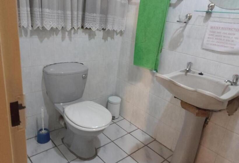 اتاق لوکس, Pilot Inn Accommodation