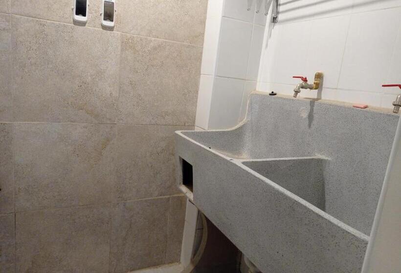 آپارتمان 1 خوابه همکف, La Casa De Justi