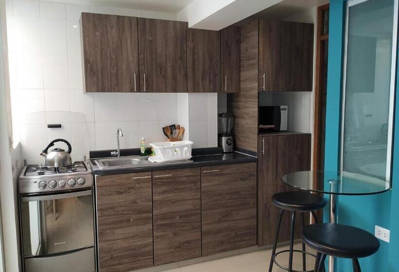 آپارتمان 1 خوابه, La Casa De Justi