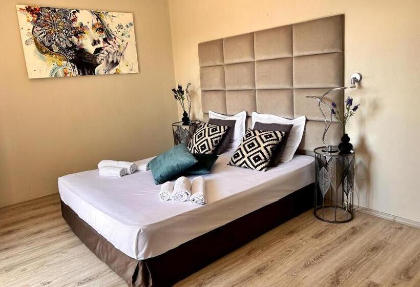 Студио Стандарт с Балконом, Apart Hotel Primavera 2