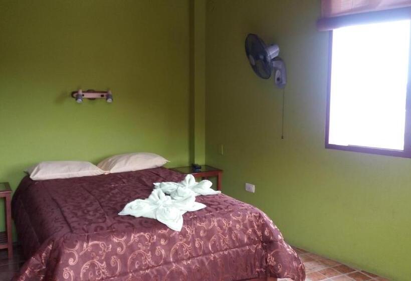 اتاق استاندارد, Hostal Naylamp