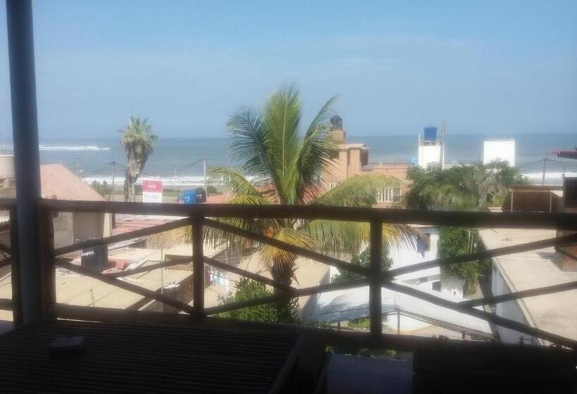 اتاق استاندارد چهار تخته, Hostal Naylamp