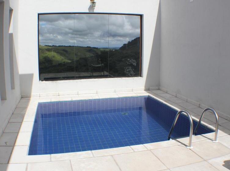 샬레, Pousada Villa Dos Leais