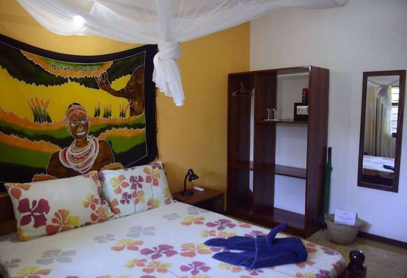 اتاق استاندارد با بالکن, Highland Bungalows