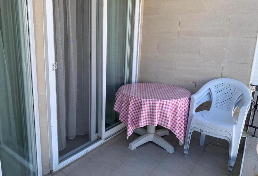 آپارتمان 1 خوابه با بالکن, Cizmeci Apart