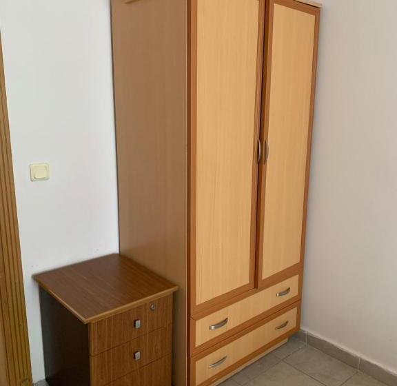 آپارتمان 1 خوابه با بالکن, Cizmeci Apart