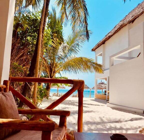 غرفة قياسية مطلّة علي البحر مزوَّدة بشُرفة, Helwas Zanzibar Beach