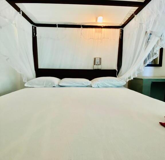 اتاق استاندارد, Praneeth Guest House