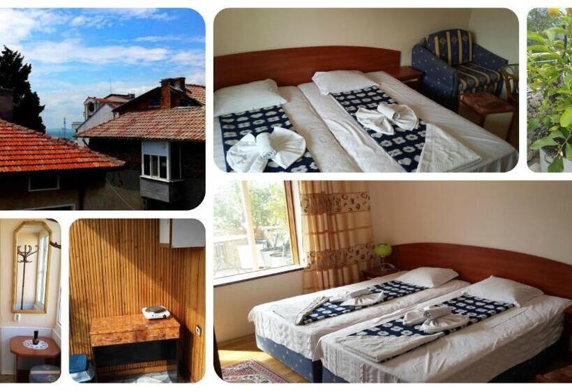 Полулюкс с Балконом, Guest House Margarita