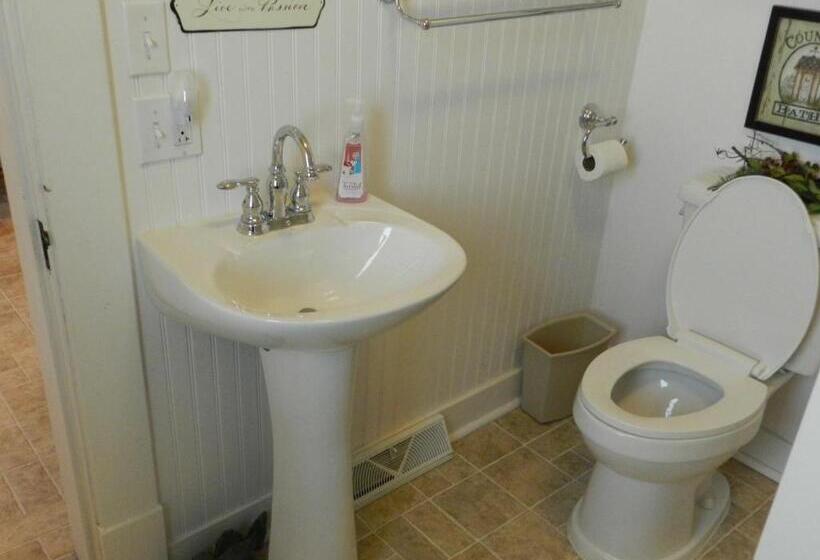 Дом 2 Спальни, Helming Guest House