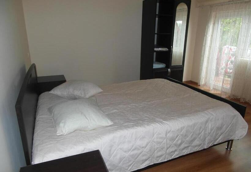 اتاق استاندارد با چشم‌انداز دریا, Sanni Guest House