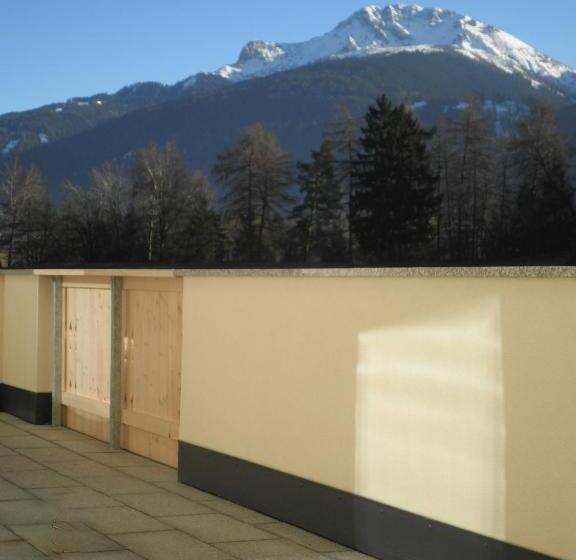 Апартаменты 3 Спальни, Schneiderhof