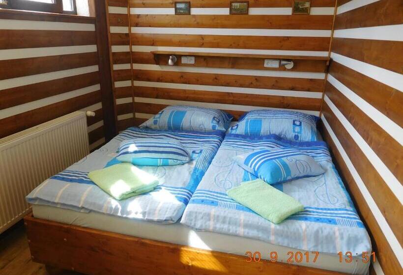آپارتمان 3 خوابه, Pension H