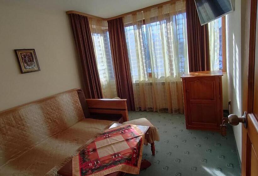 Полулюкс, Guest Rooms Grachenovi