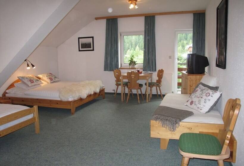 四人标准间, Ski Lodge Jaktman