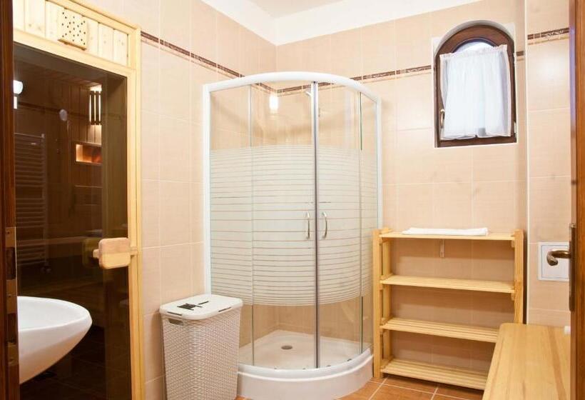اتاق استاندارد, Sóvirág Vendégház