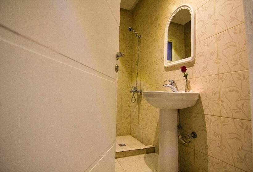 带1个卧室的高级公寓, Almakan Suites 102