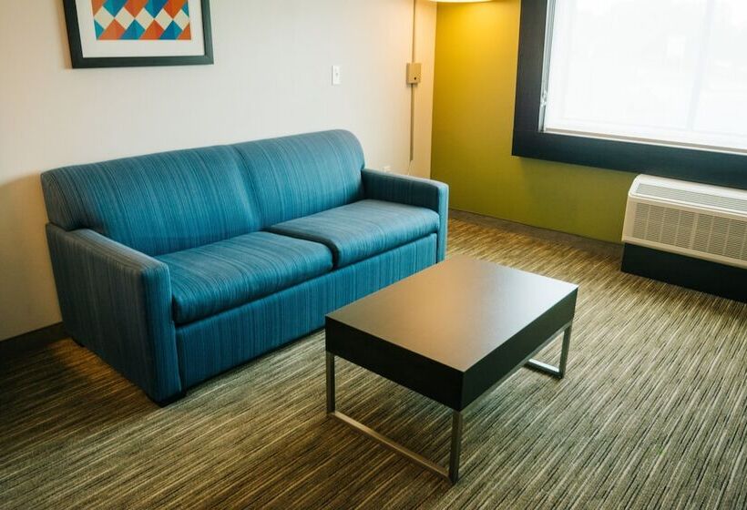 스위트, Holiday Inn Express & Suites Birmingham   Homewood By Ihg