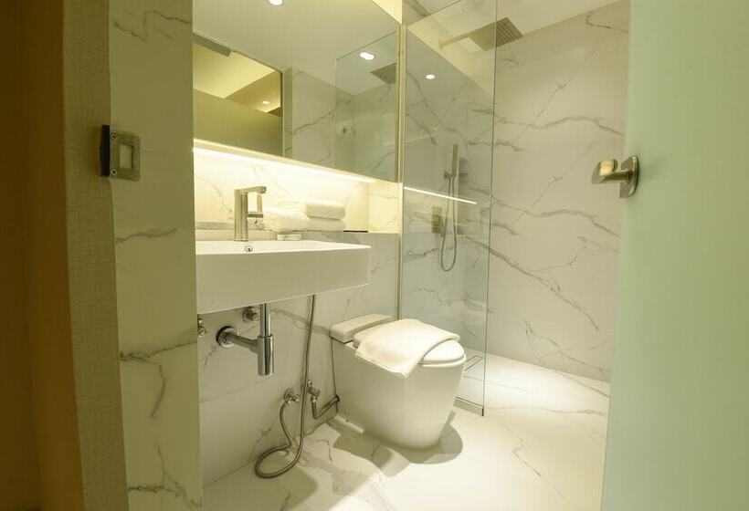 اتاق لوکس, Red Hotel Cubao, Quezon City