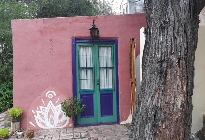 共用房间的床, Posada Arco Iris