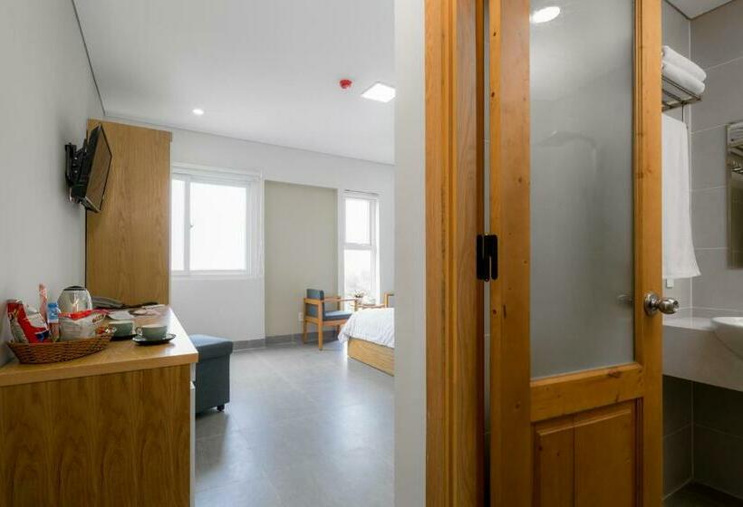 اتاق لوکس, Anh Villa