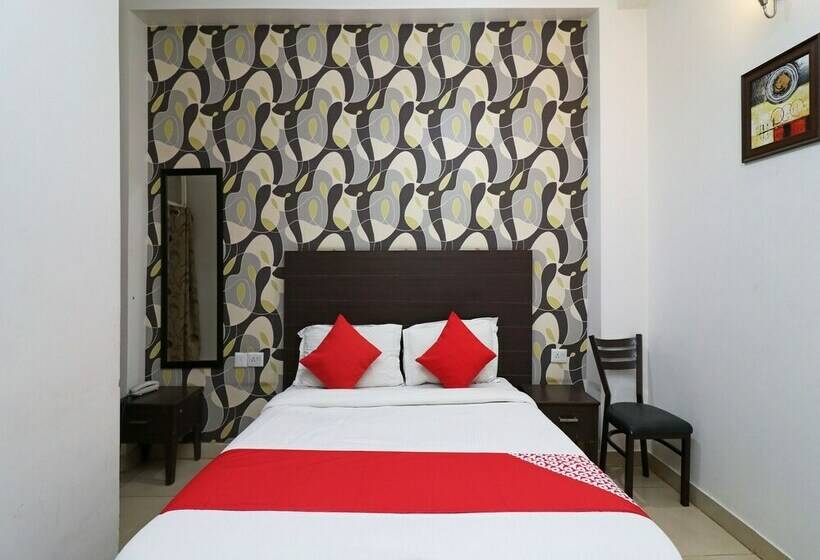标准间, Silver Star By Oyo Rooms