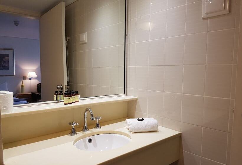 클래식 스튜디오, Sydney Hyde Park Paxsafe Apartments
