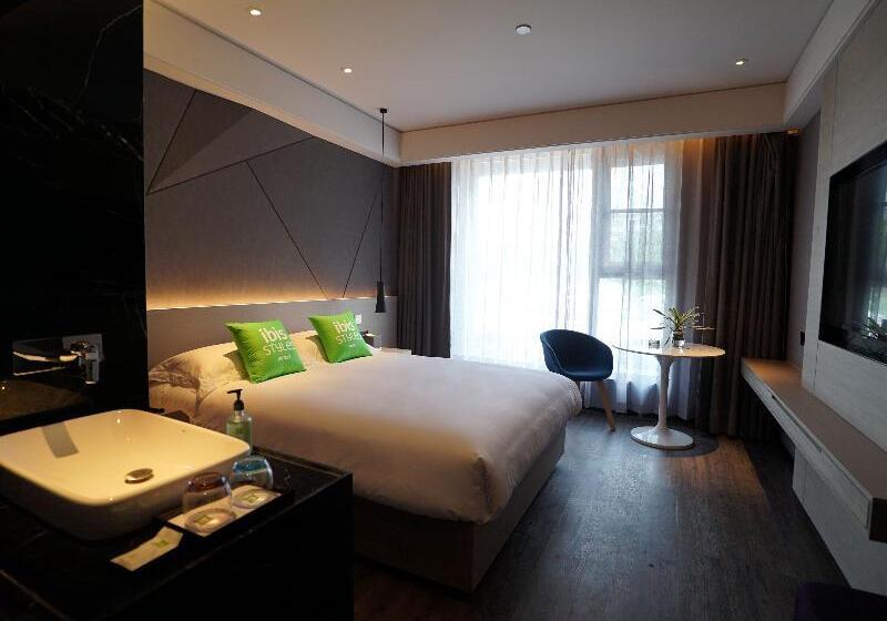 Номер Стандарт, Ibis Styles Suqian Sihong South Hengshan Road