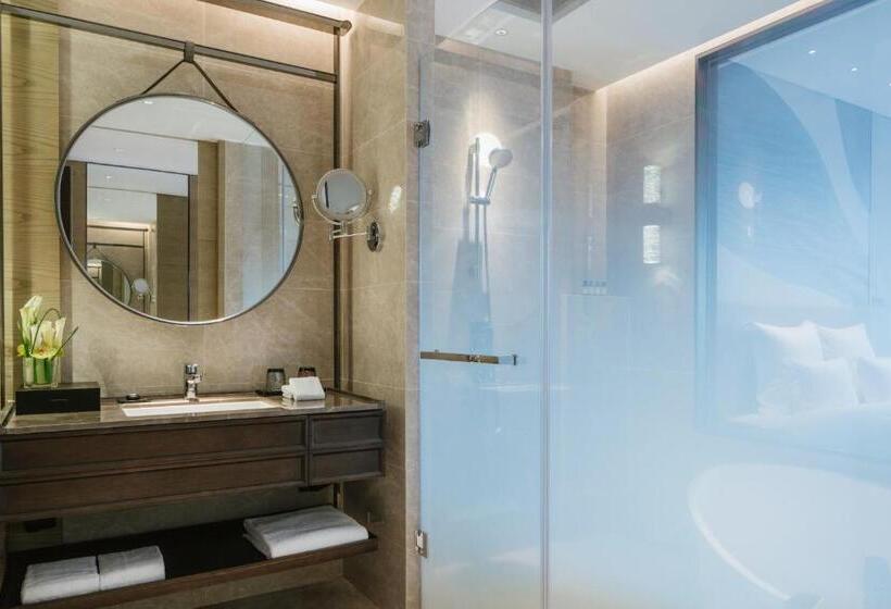 اتاق سوپریور با چشم‌انداز شهر, Pullman Shanghai Qingpu Excellence
