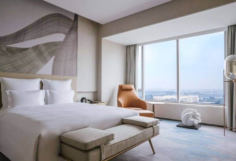 اتاق لوکس با چشم‌انداز شهر, Pullman Shanghai Qingpu Excellence
