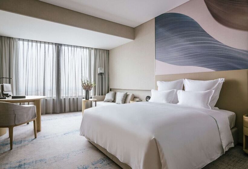 اتاق لوکس با چشم‌انداز شهر, Pullman Shanghai Qingpu Excellence
