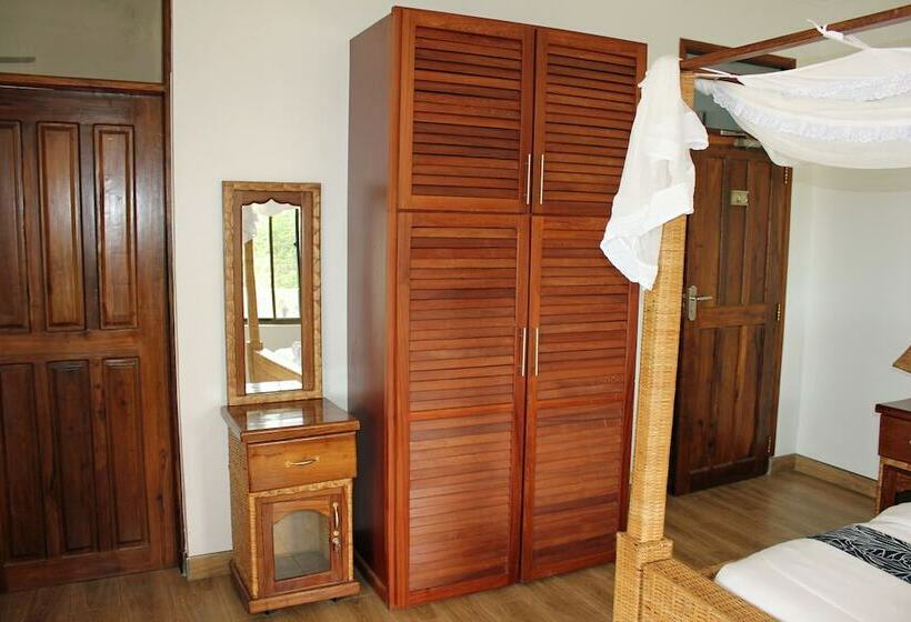 اتاق خانوادگی, Villa Dahl