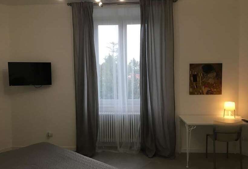 اتاق لوکس سه تخته, Room Center Station 2