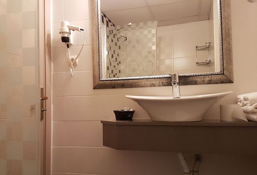 اتاق استاندارد, Ileri Hotel & Apartments