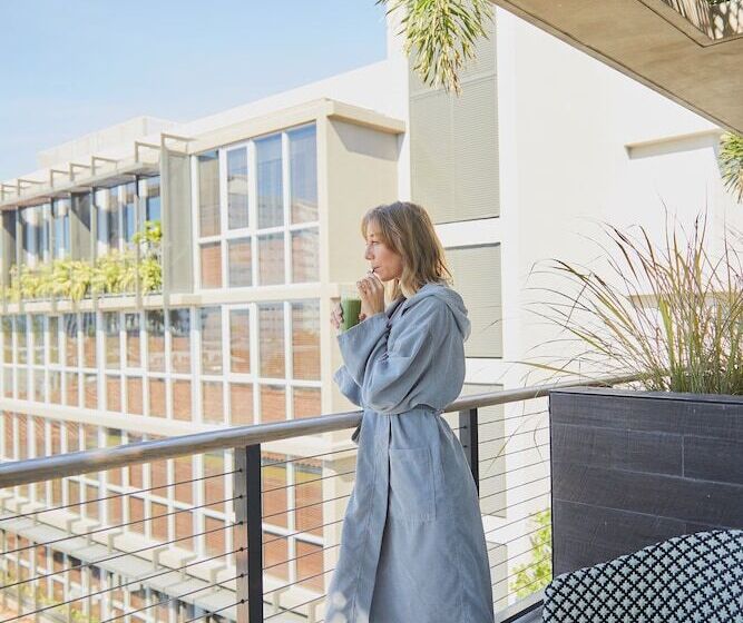 标准间带双人床, Lennox Miami Beach