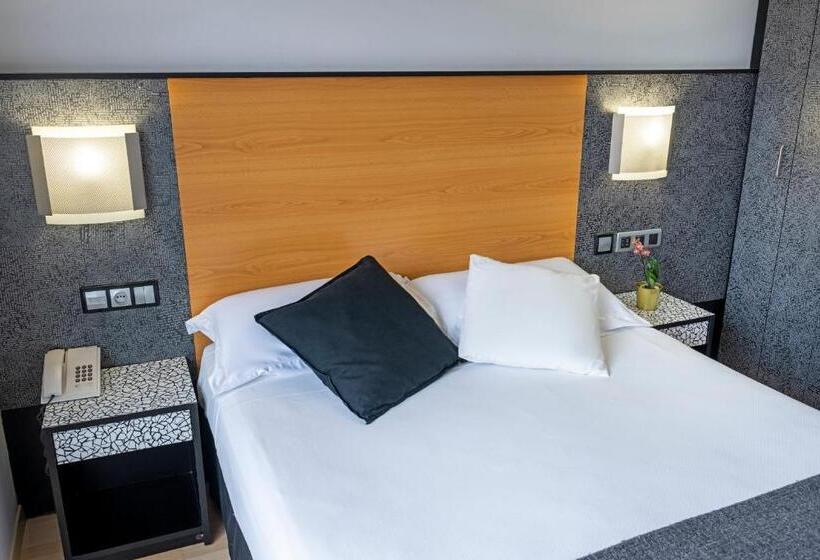 اتاق استاندارد اینتریور, Faranda Express Pathos Gijón