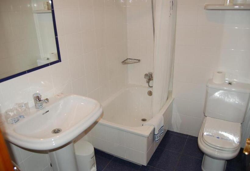 Quarto Individual Basic, Puente Romano