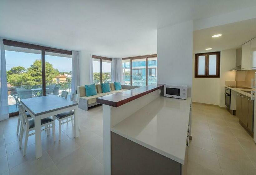 侧面带海景及2个卧室的公寓, Aparthotel Ferrer Skyline