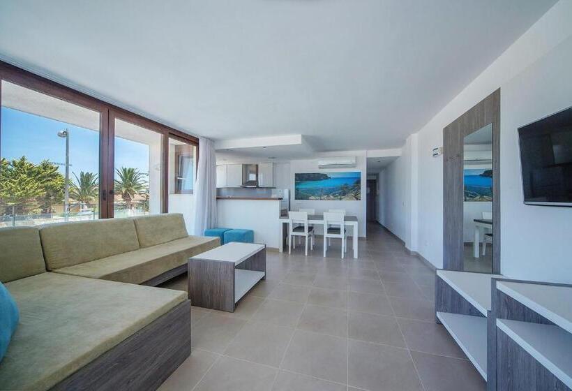 带3个卧室的公寓, Aparthotel Ferrer Skyline