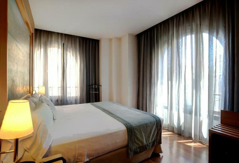 اتاق استاندارد, Catalonia Excelsior